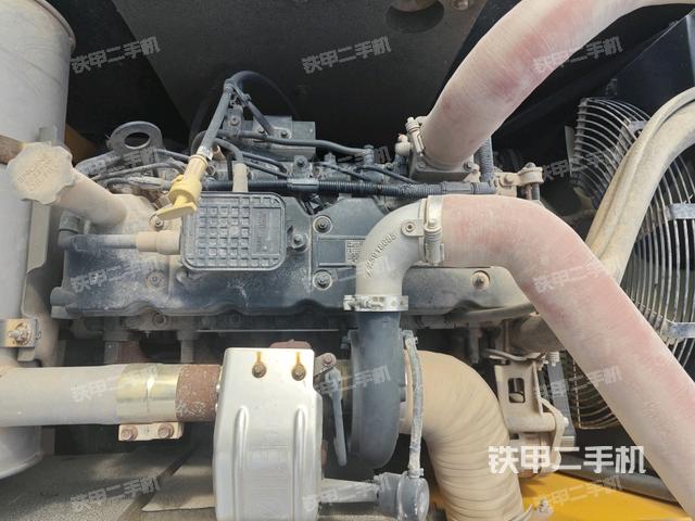 发动机室（上车部件）