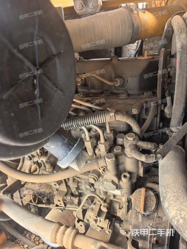 发动机整体俯视（整机外观）