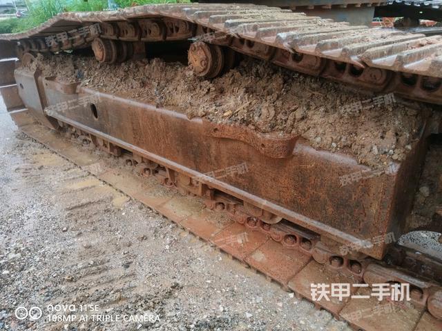 左侧履带整体 （行走机构）