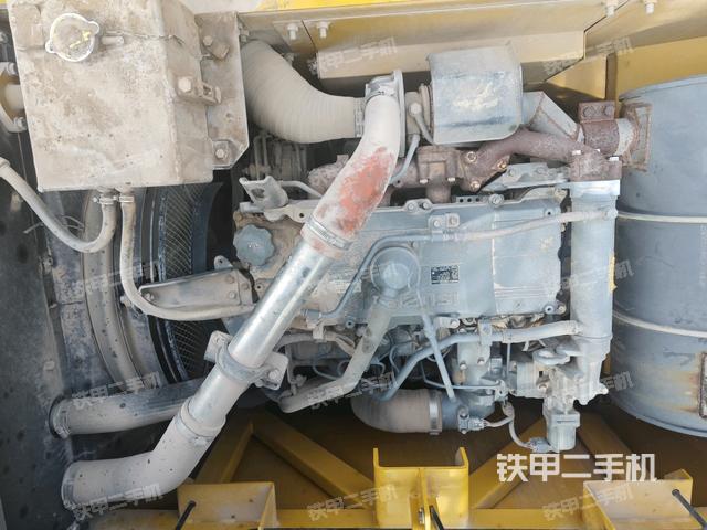 發(fā)動機室(上車部件) 發(fā)動機室(上車部件)