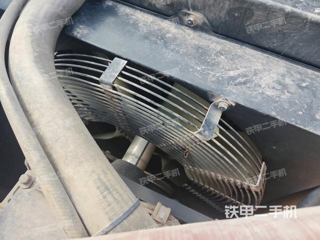 水箱+风扇特写（上车部件）