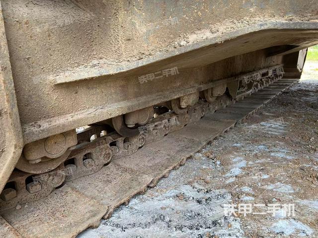 右侧行走马达盖板（行走机构）