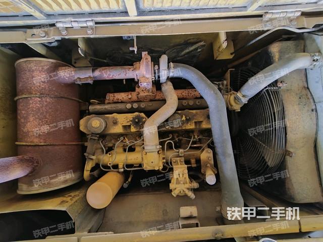 发动机室（上车部件）