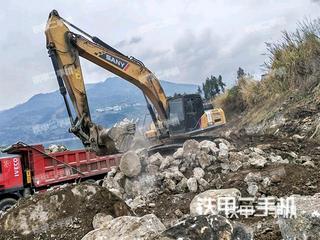 三一重工SY245H挖掘机实拍图片
