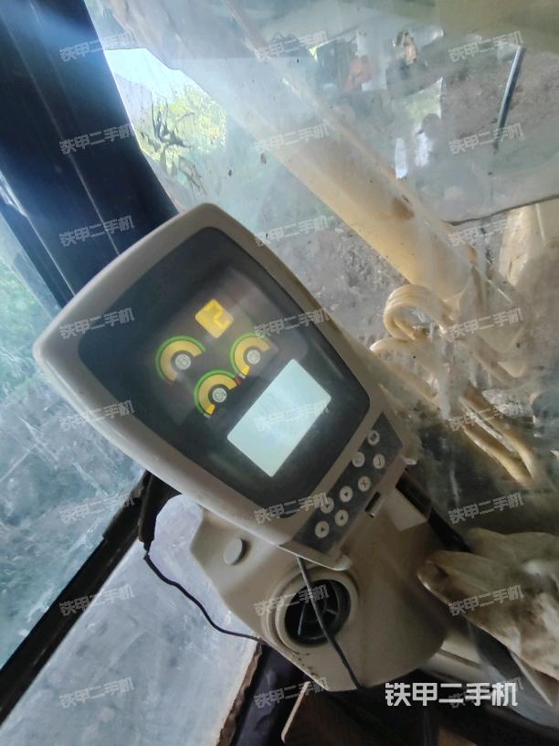 显示屏 （驾驶室部分）