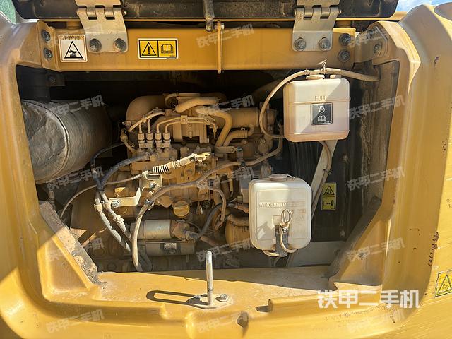 发动机整体俯视（整机外观）