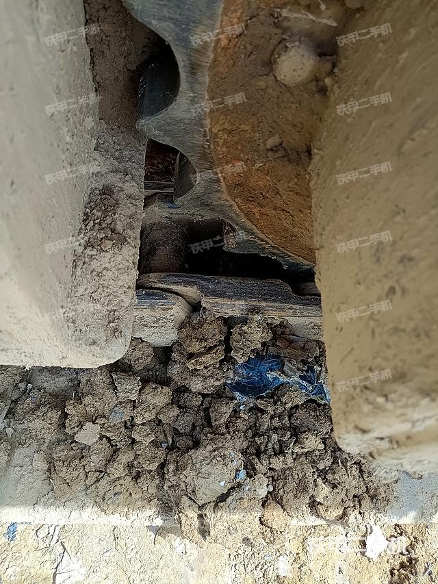 单侧履带整体（整机外观）