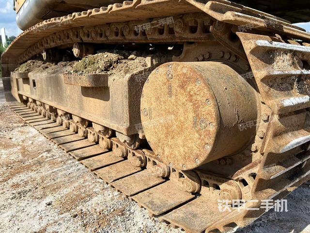 右侧履带整体（行走机构）