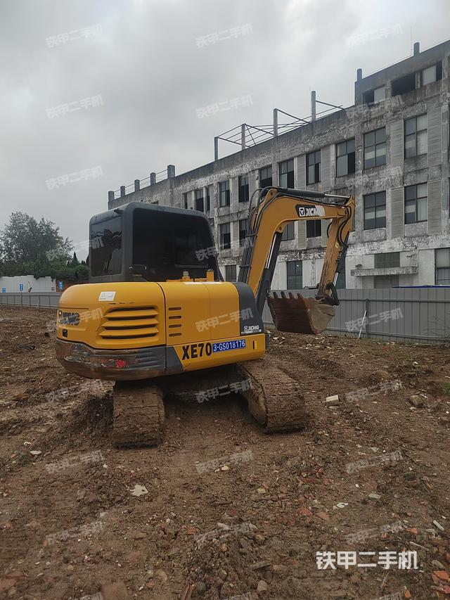 整机右后45°（整机外观）