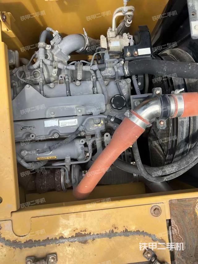 发动机整体俯视（整机外观）