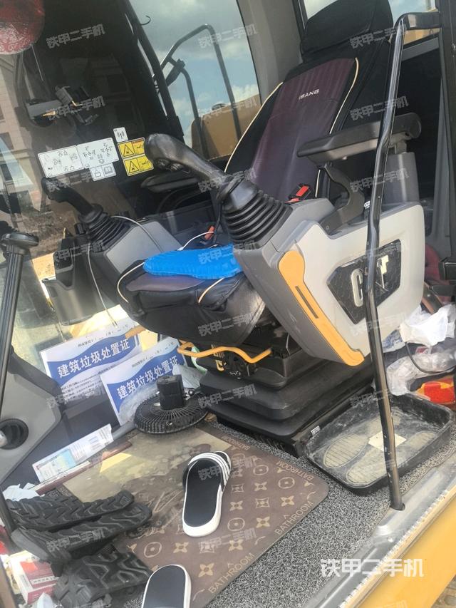 驾驶室整体（整机外观）