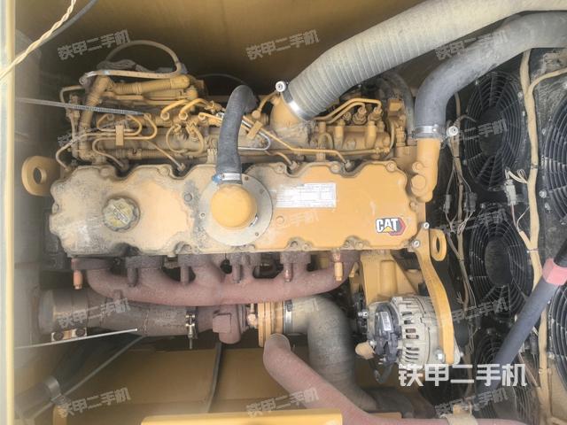 发动机整体俯视（整机外观）