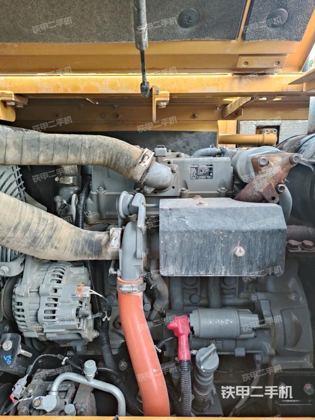 发动机整体俯视（整机外观）