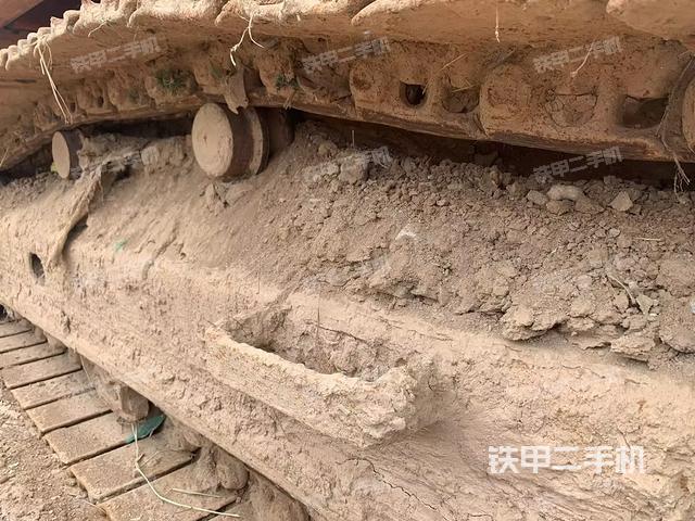 单侧履带整体（整机外观）