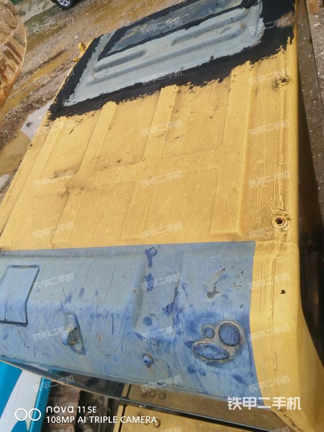 驾驶室顶部俯视（上车部件）