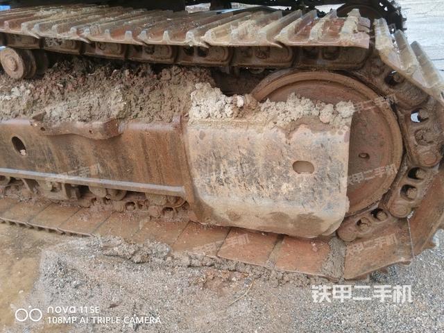 右侧行走马达盖板（行走机构）