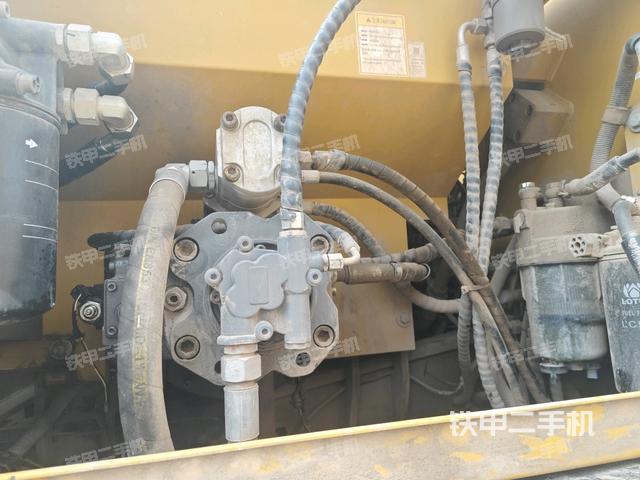液壓泵室(大件艙室) 液壓泵室(大件艙室)