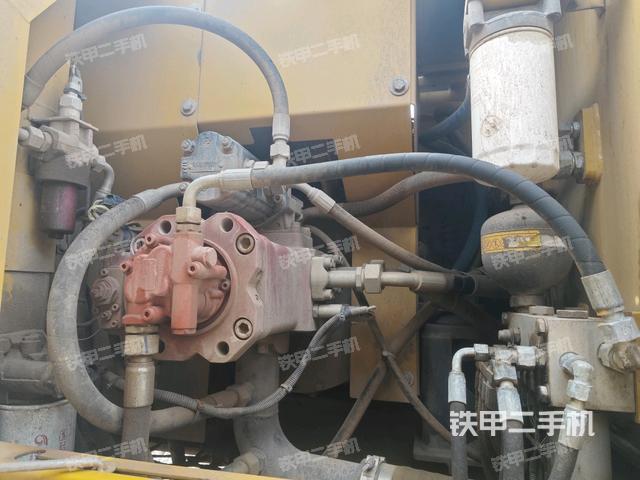 液压泵室（大件舱室）