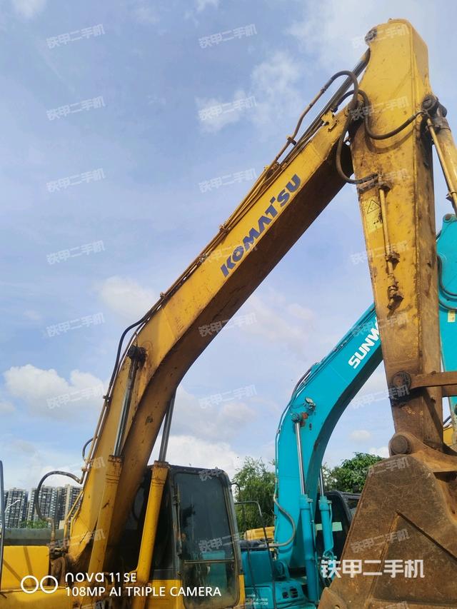 小臂整体左后（工作和回转装置）