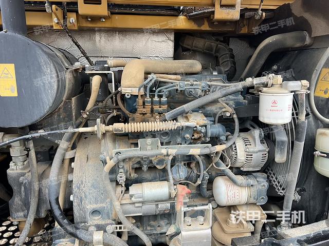 发动机整体俯视（整机外观）