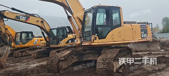 山重建机JCM924D挖掘机