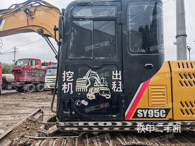 驾驶室整体（整机外观）