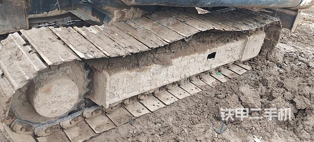 单侧履带整体（整机外观）