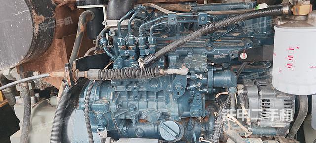 发动机整体俯视（整机外观）