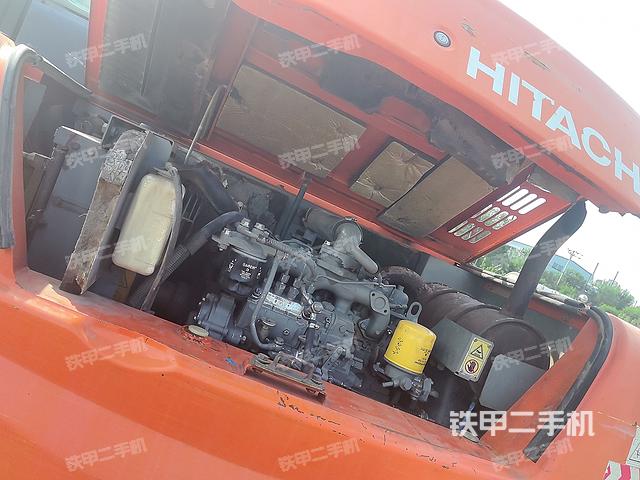 发动机整体俯视（整机外观）