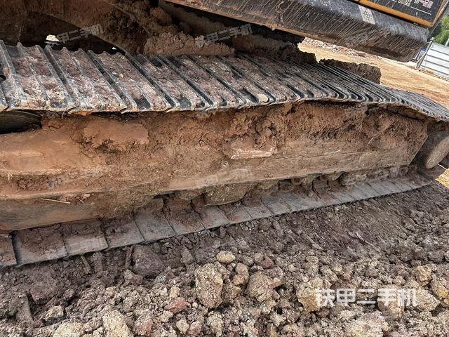 左導(dǎo)向輪（行走機(jī)構(gòu)）