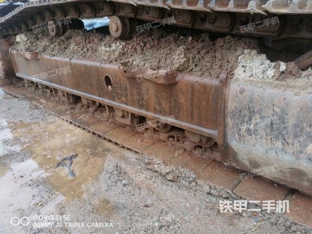 左导向轮（行走机构）