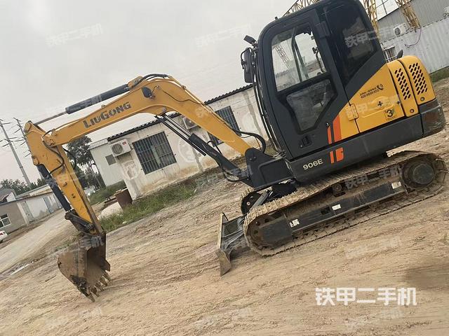 柳工CLG906E挖掘机