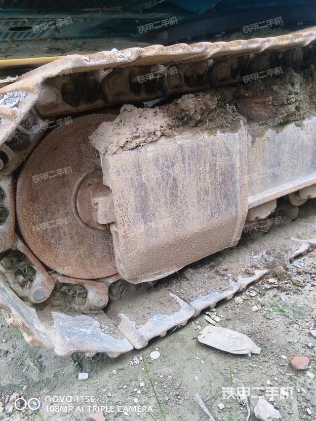 左侧履带整体 （行走机构）