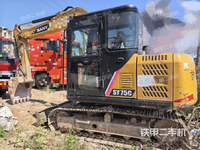 三一重工SY75C挖掘機(jī)