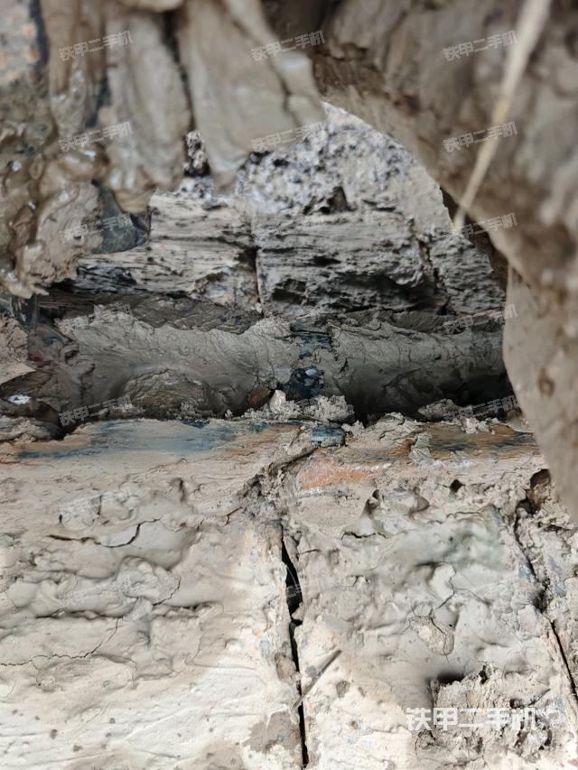 右侧履带整体 （行走机构）