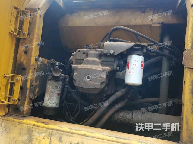 液压泵室(大件舱室) 液压泵室(大件舱室)