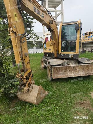 山东临工E7150FS挖掘机实拍图片