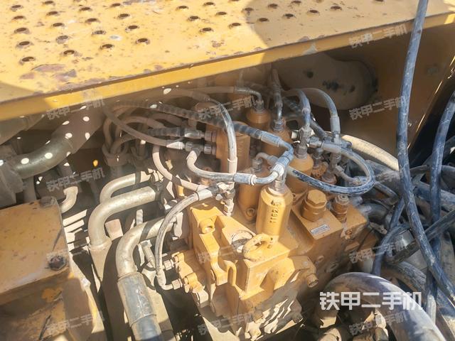 分配阀(上车部件) 分配阀(上车部件)