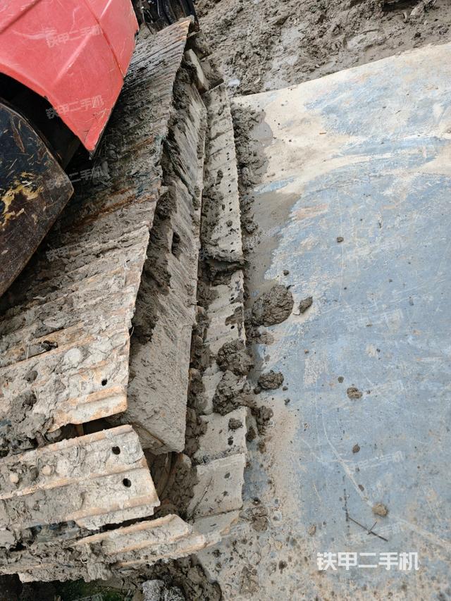 左侧行走马达盖板（行走机构）