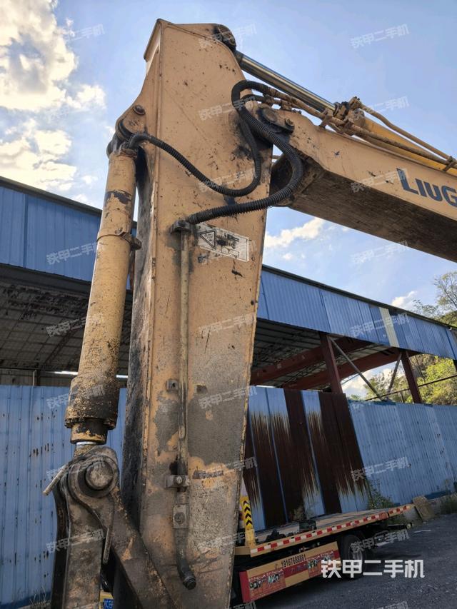 小臂整體左后（工作和回轉(zhuǎn)裝置）