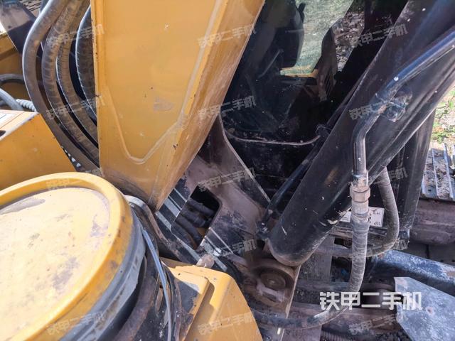 大臂根部 斜（工作和回转装置）