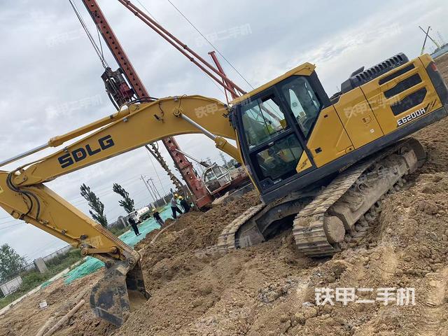 山東臨工E6200H(國四)挖掘機