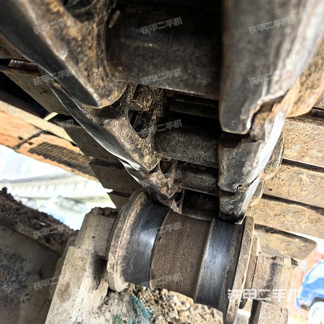 单侧履带整体（整机外观）