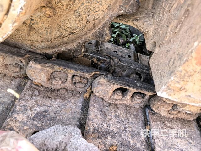 左驱动轮（行走机构）