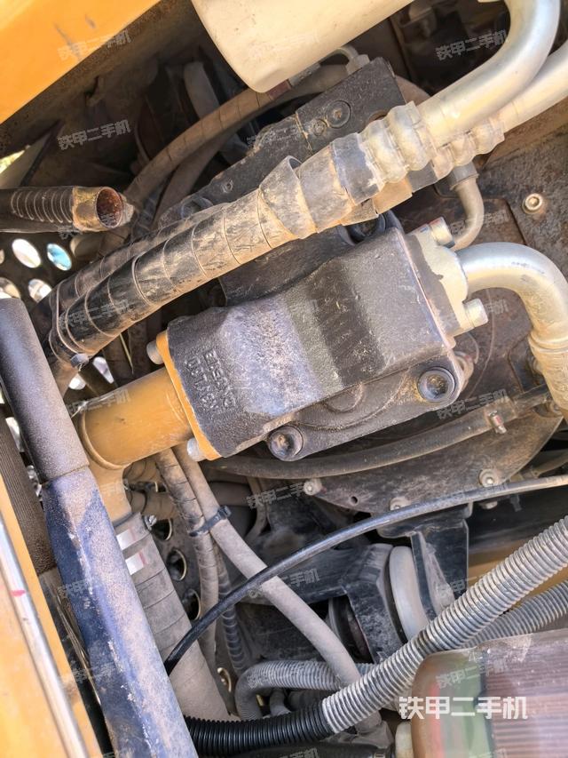 液压泵室（大件舱室）