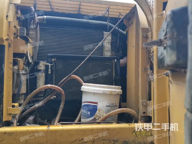 散熱器正面（大件艙室）