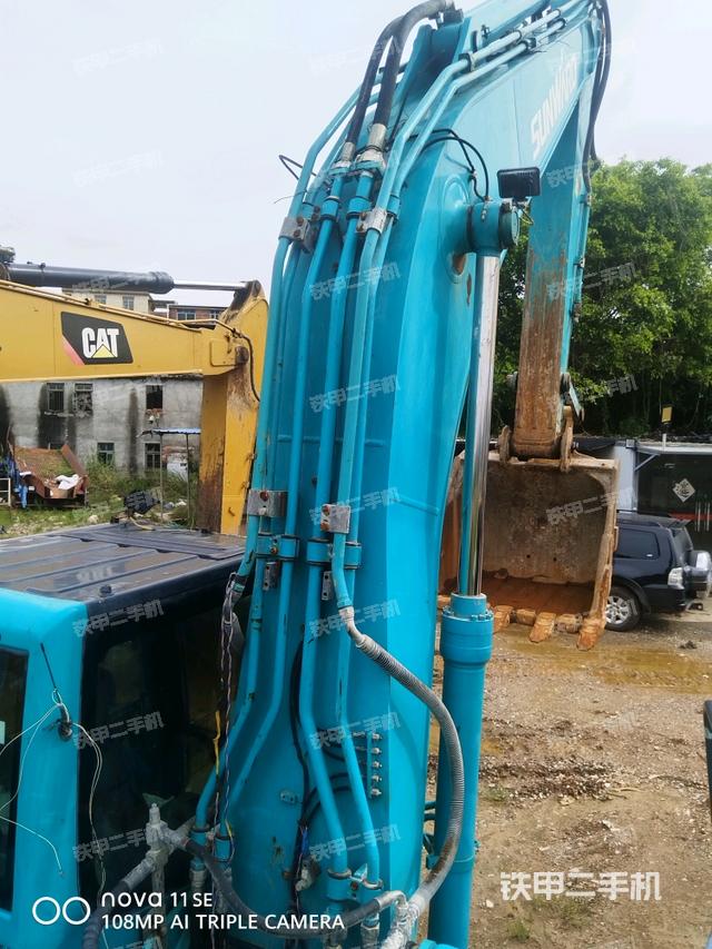 小臂整体左后（工作和回转装置）