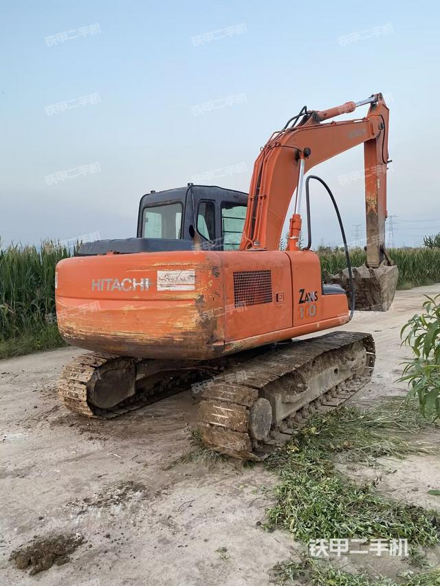 整机右后45°(整机外观) 整机右后45°(整机外观)