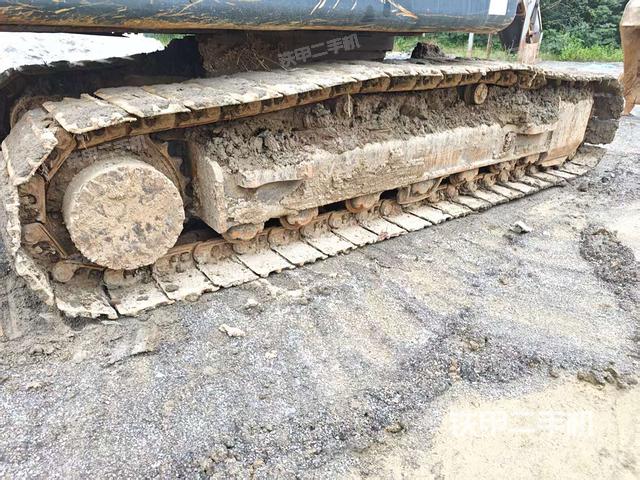 单侧履带整体（整机外观）