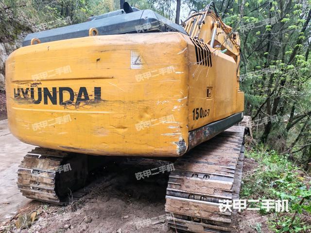 整机右后45°(整机外观) 整机右后45°(整机外观)